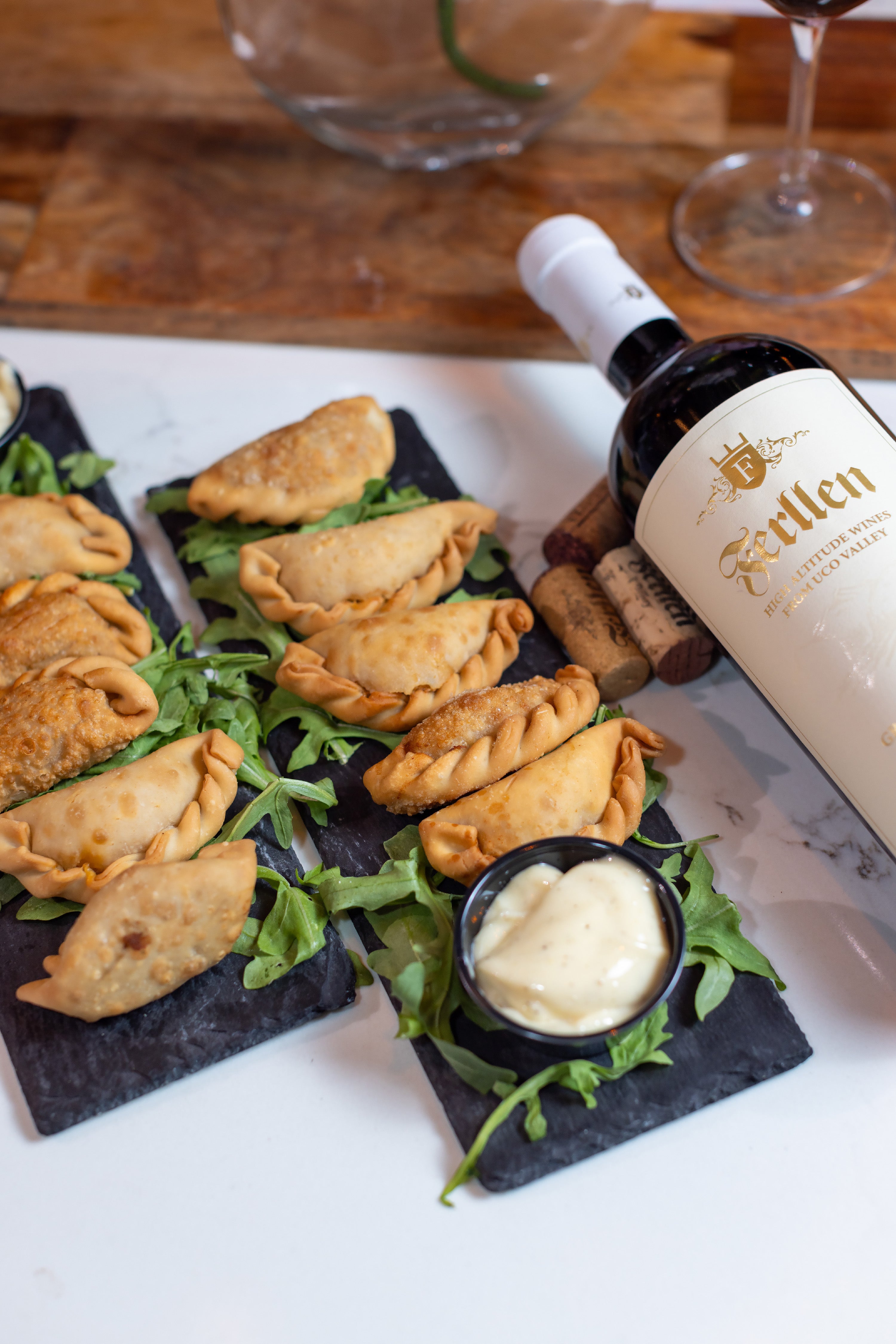 Wine Tasting & Pairings